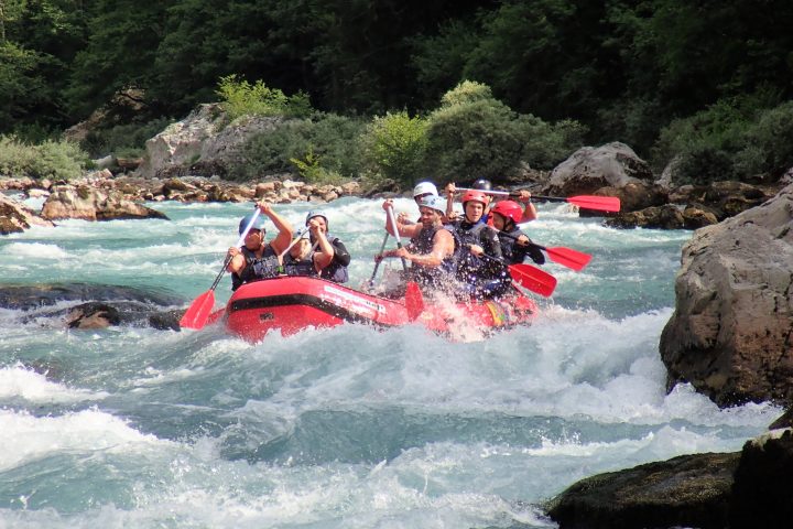 Rafting on Tara